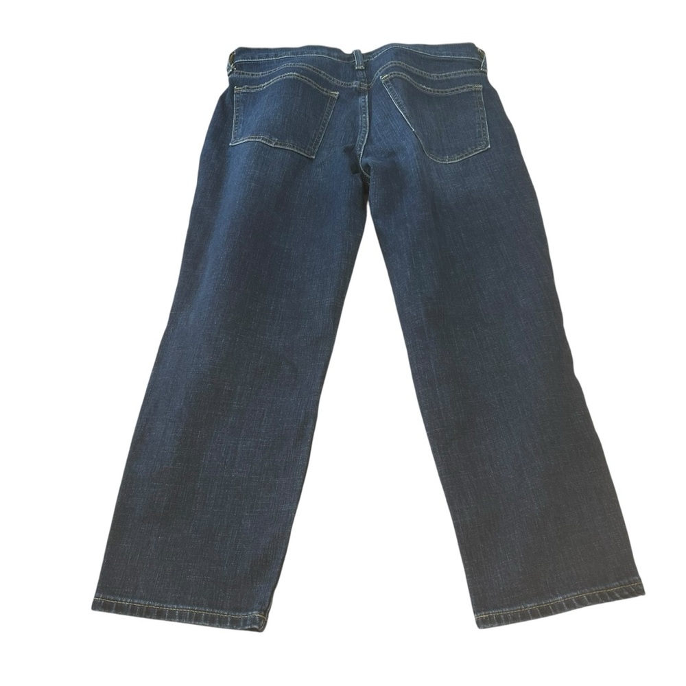GAP dark wash girlfriend mid rise jeans- womens Size 6 petite
Casual classic - Picture 6 of 14